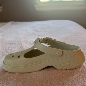 CROCS Never Worn Mary Jane Style Cream Sandals with Chunky Sole